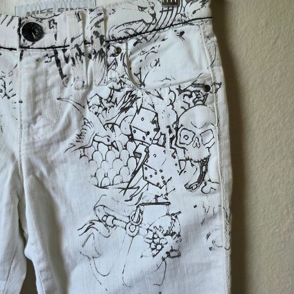 NWT Miss Sixty White And Black Tattoo Print Skinny Jeans With Zippers Size 25 - Picture 3 of 13